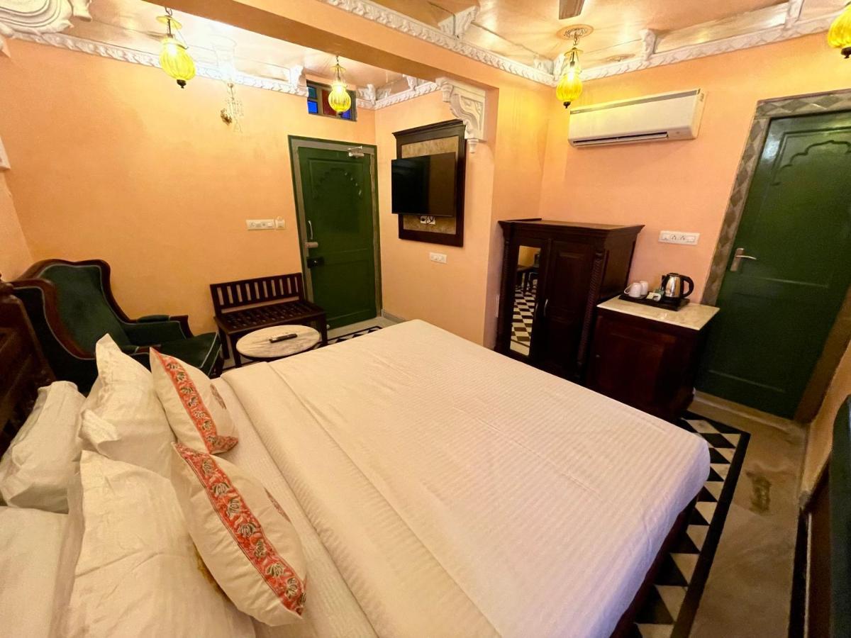 Shahpura Oladar Boutique Hotel Удайпур Екстериор снимка